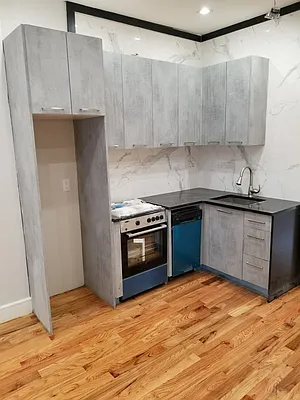 Rented by Nooklyn NYC LLC | media 13