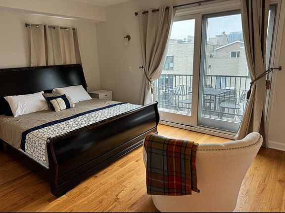 4th image of 1508 N Hudson Ave APT 4