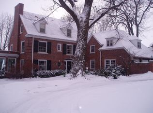 531 Farwell Dr, Madison, WI 53704