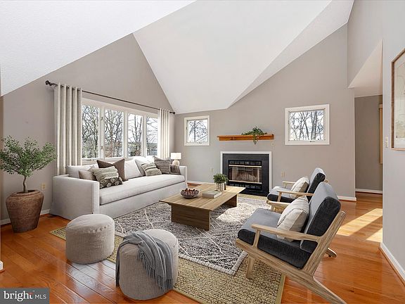 2nd image of 5730 Heatherwood Ct