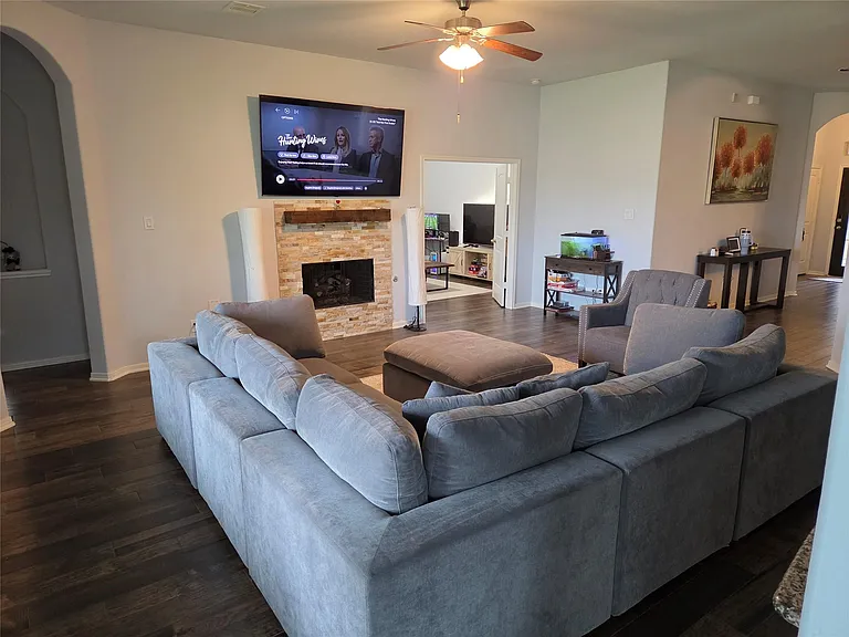 2514 Copper Fields Dr — Photo 18