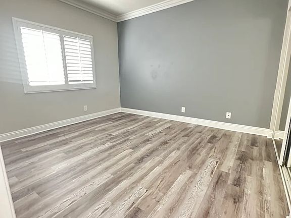 5th image of 5543 Case Ave APT 102