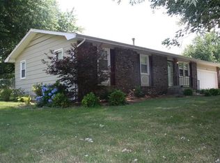 610 S Mark St, Willard, MO 65781