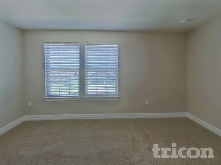 3604 Vega Creek Dr — Photo 8