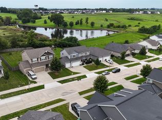 318 W High Rd, Norwalk, IA 50211