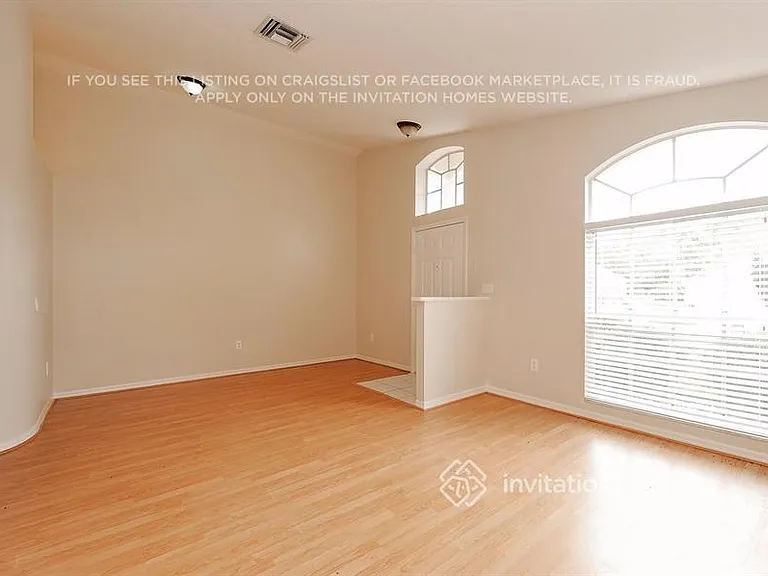 25415 Seven Rivers Cir — Photo 3