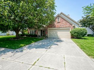 17916 Racebrook Ct, Noblesville, IN 46062