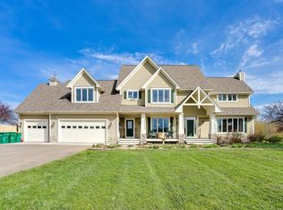 10895 Arcola Trl N, Stillwater, MN 55082