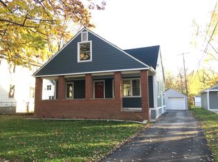 8729 Bellevue Rd, Grosse Ile, MI 48138