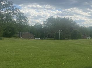 214 W Jere Whitson Rd, Cookeville, TN 38501