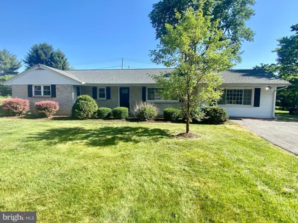 115 E Glenn Rd, Hershey, PA 17033