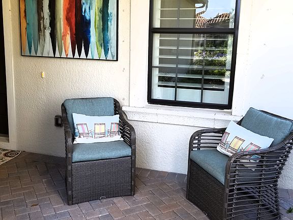 front door seating
