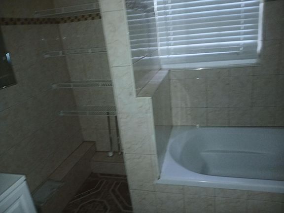 4th image of 330 SW 14TH Street