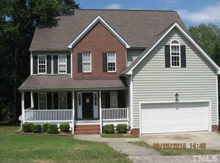 1305 Linden Ridge Dr, Holly Springs, NC 27540