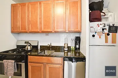 Rented by Bond New York