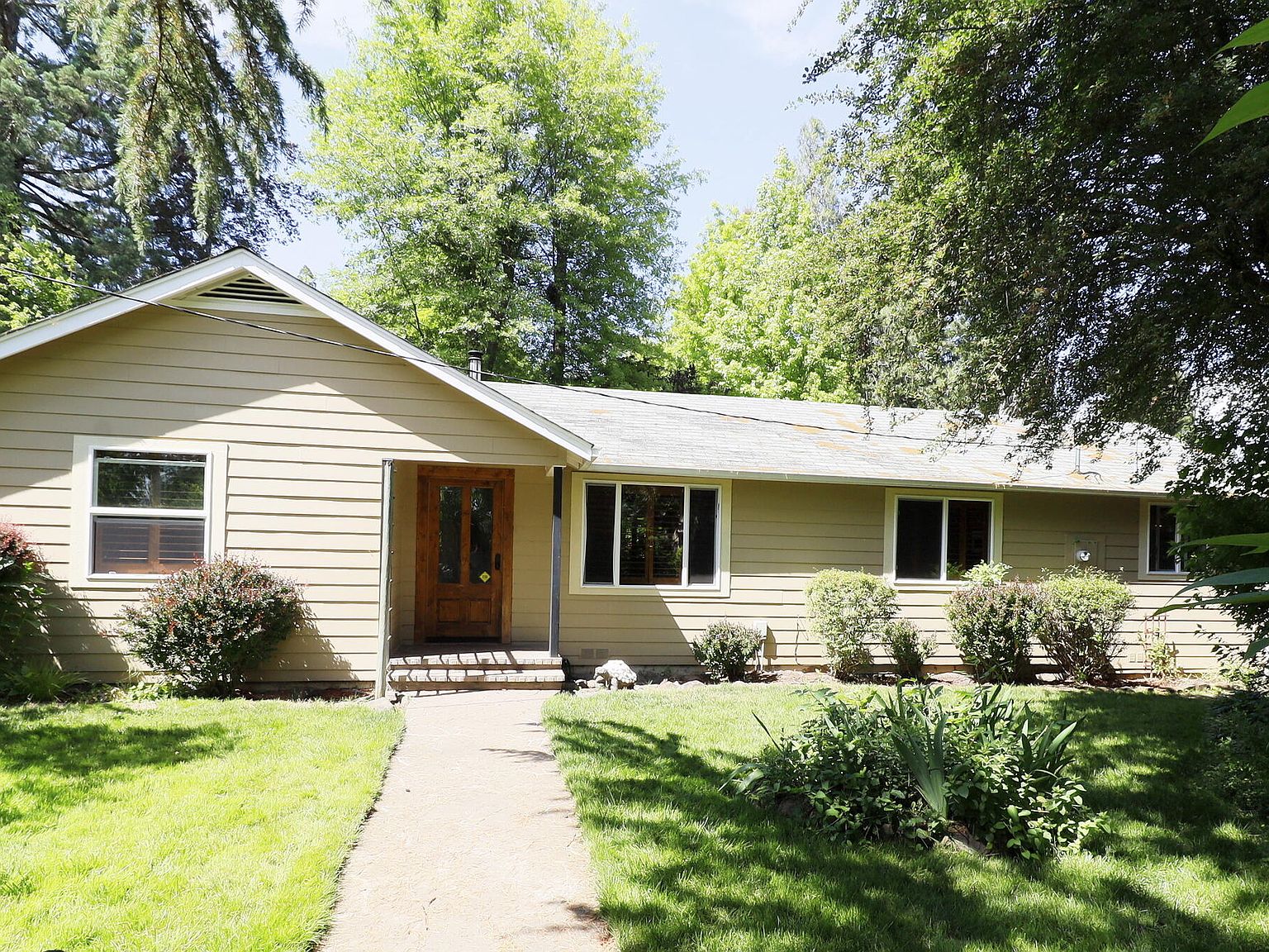 2920 Freeland Rd, Central Pt, OR 97502 MLS 220165741 Zillow