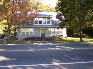 1810 N Drake Rd, Kalamazoo, MI 49006