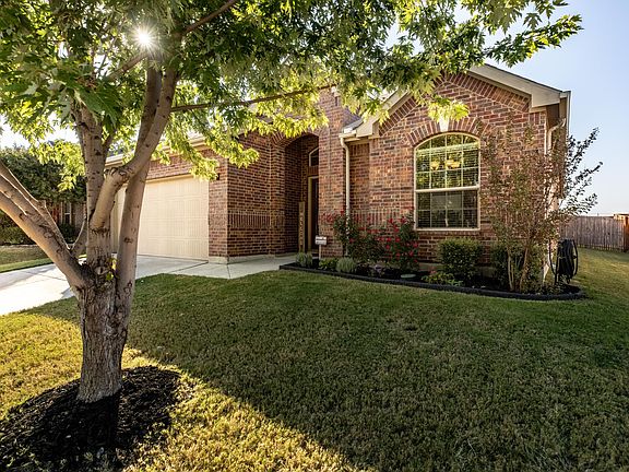 4th image of 5820 Haven Lake Way