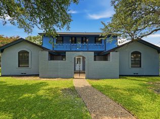1613 Iroquois Dr, Garland, TX 75043