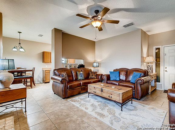 3rd image of 6123 Valley Bay Dr