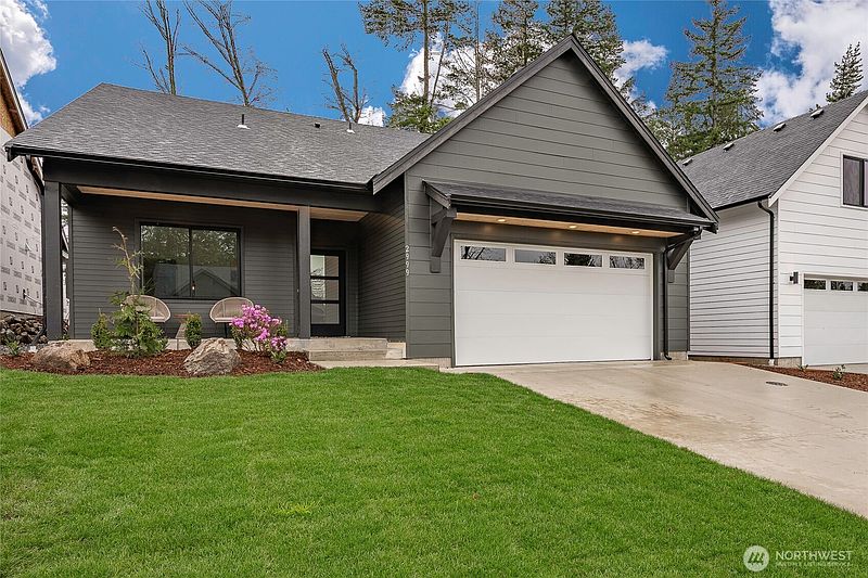 2nd image of 2999 Cedar View Way