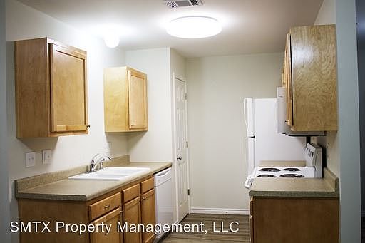 1st image of 232 N Lbj Dr