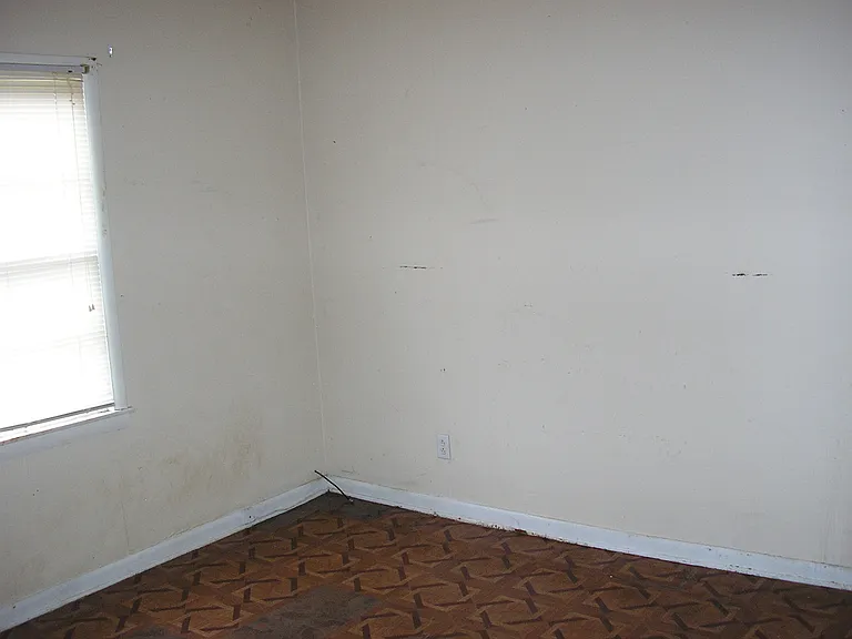1529 Parkhurst Dr — Photo 6
