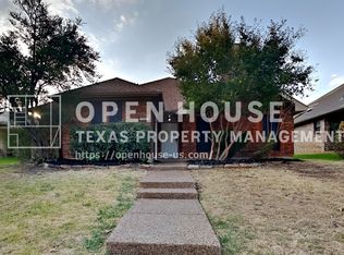 3252 Sugarbush Dr, Carrollton, TX 75007