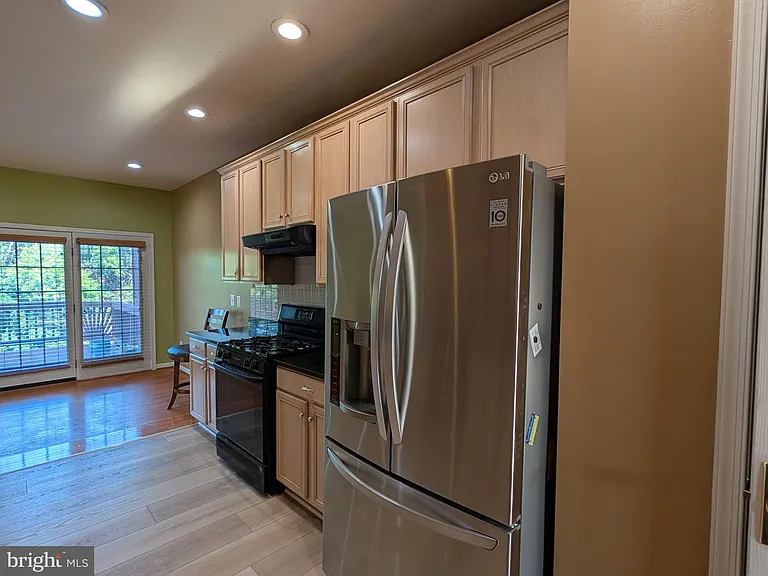 22611 Welborne Manor Sq — Photo 13