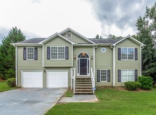 2926 Winding Grove Dr, Lithonia, GA 30038