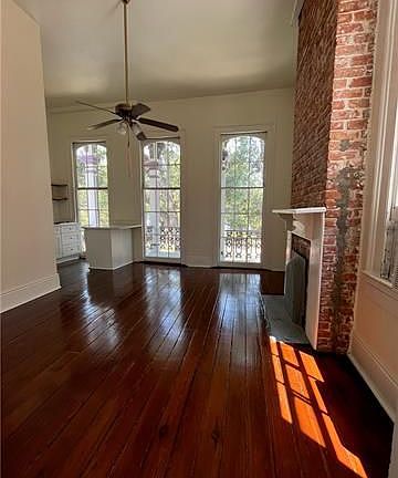 3rd image of 2222 Esplanade Ave #D