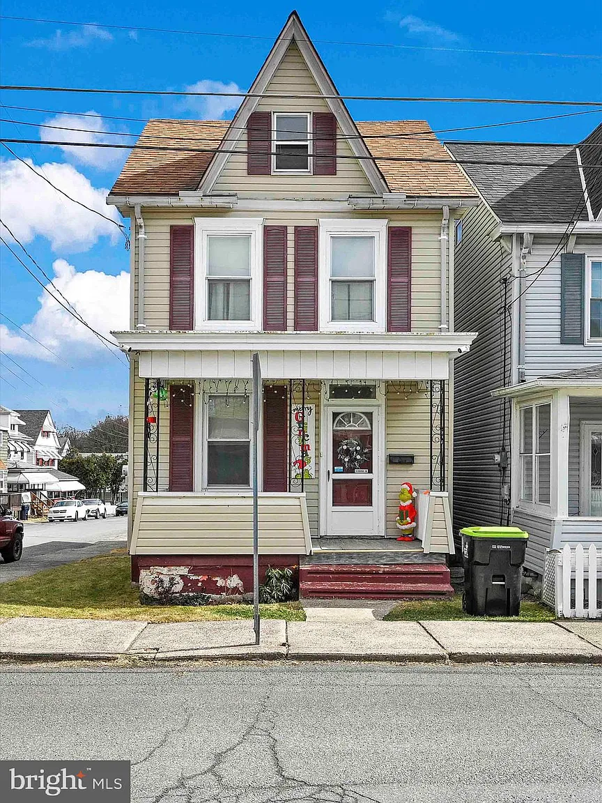 351 Adams St photo 1