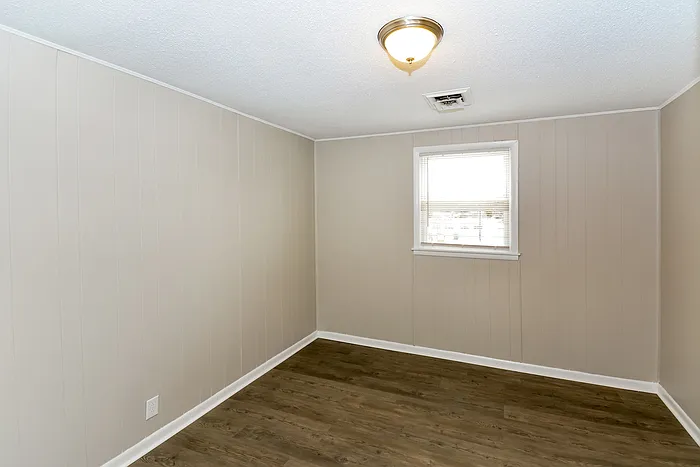301 Copeland Rd — Photo 15