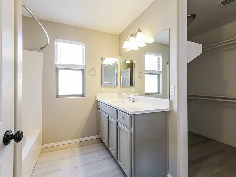 4336 W Maldonado Rd — Photo 12