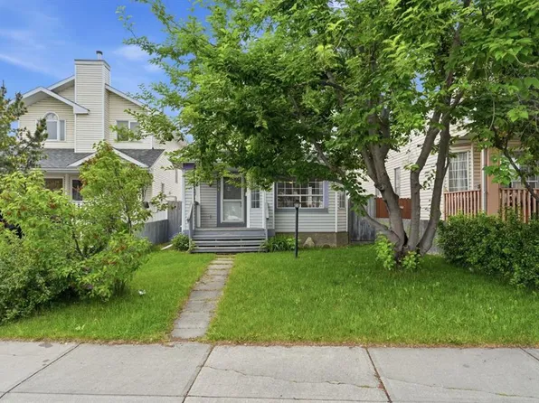 298 E Costa Mesa Close NE, Calgary, AB T1Y 6W7