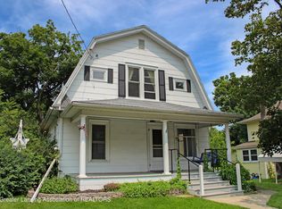 1364 Haslett Rd, Haslett, MI 48840