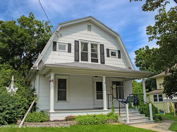 1364 Haslett Rd, Haslett, MI 48840