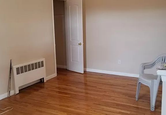2nd image of 605 E 239th St Floor 2