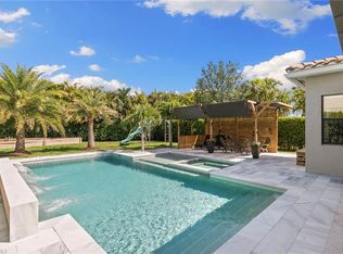 4045 Nova Ln, Naples, FL 34119