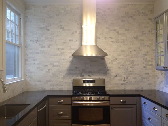4th image of 3746 Sacramento St #3746