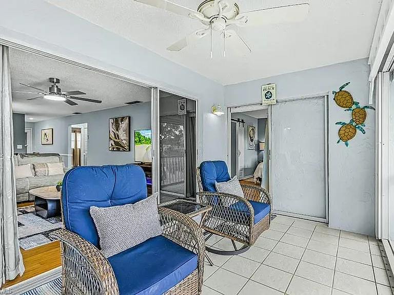 600 Valley Stream Dr #F8 — Photo 21