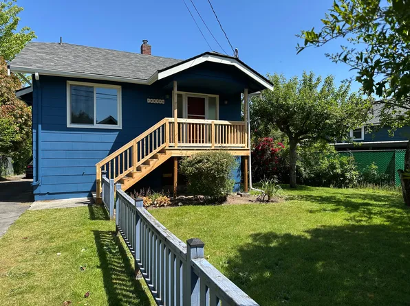 12710 27th Ave NE, Seattle, WA 98125