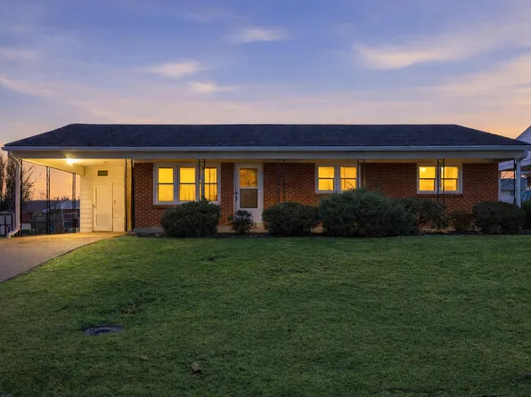 196 W Erskine Dr, Danville, KY 40422