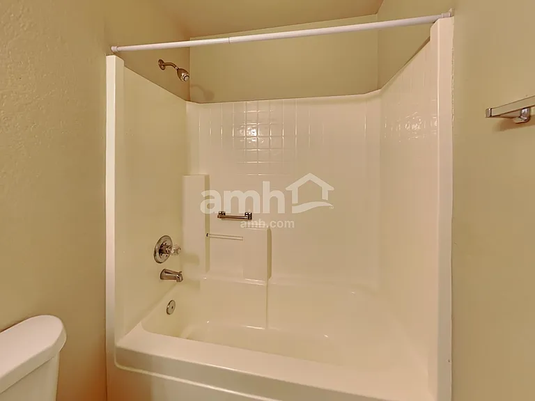 3213 Scenic Glen Dr — Photo 14
