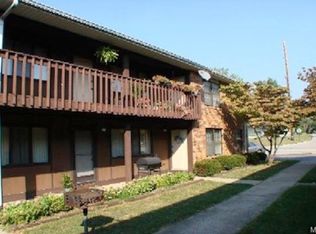 2333 Frank Scott Pkwy W APT 2, Belleville, IL