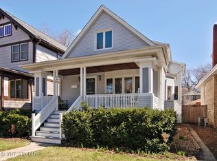 940 S Kenilworth Ave, Oak Park, IL 60304