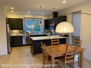 2209 W Ruffner St, Seattle, WA 98199