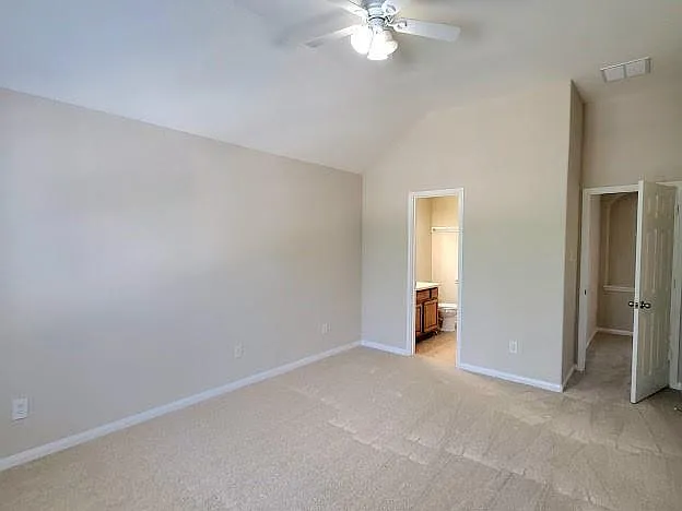 10007 Shire Green Ln — Photo 45