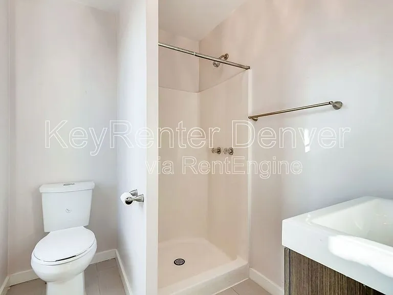 3341 Lawrence St — Photo 21