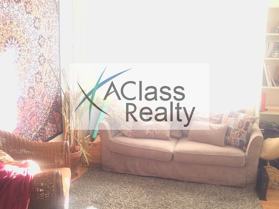 1st image of 4005 30th Ave APT 3